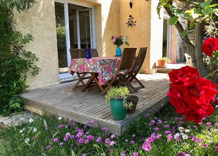 Maison Au Bord De L'etang De Thau- فيلة سُت